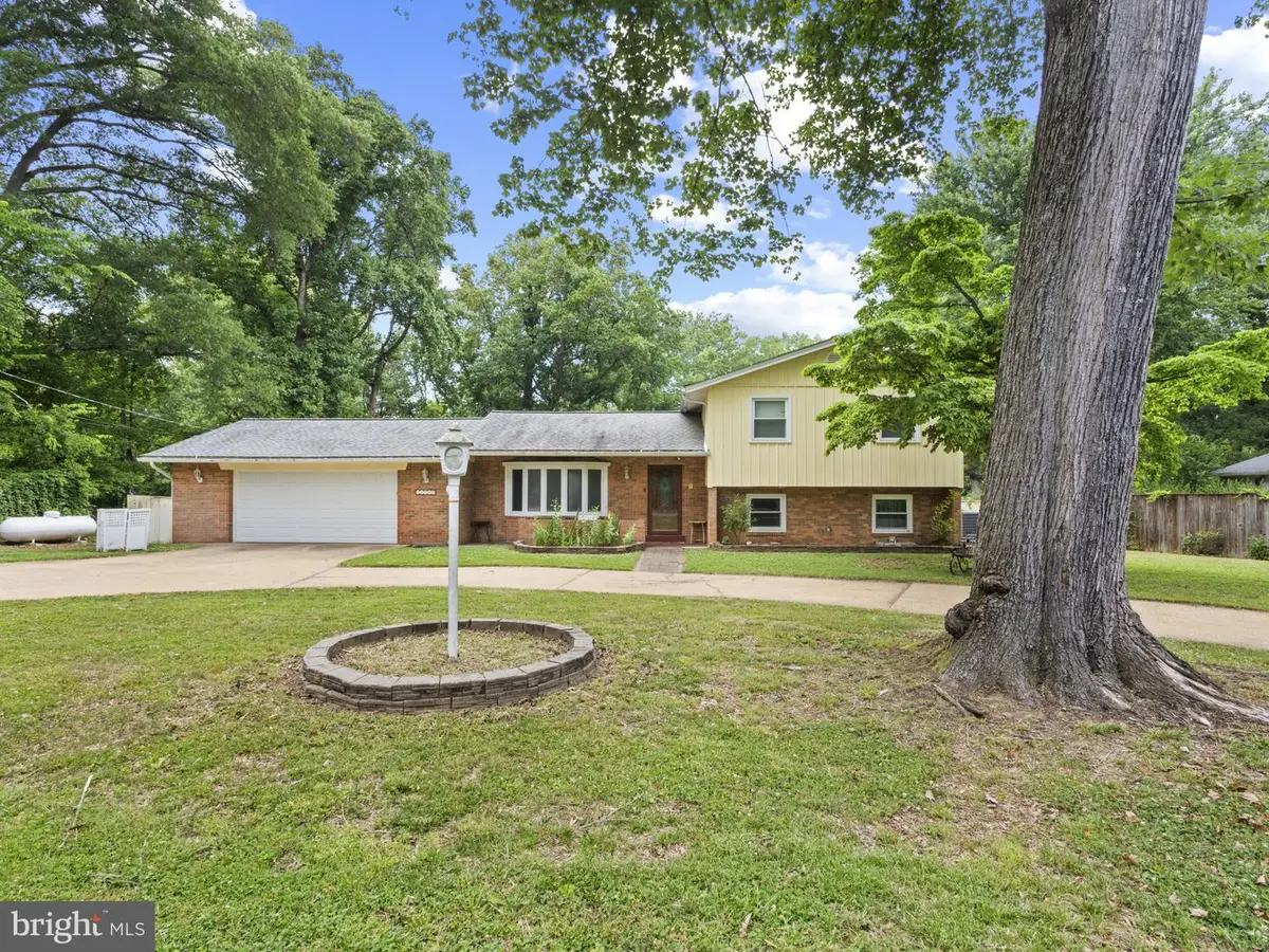 14509 Leonard Calvert Dr, Accokeek, MD 20607 - #1