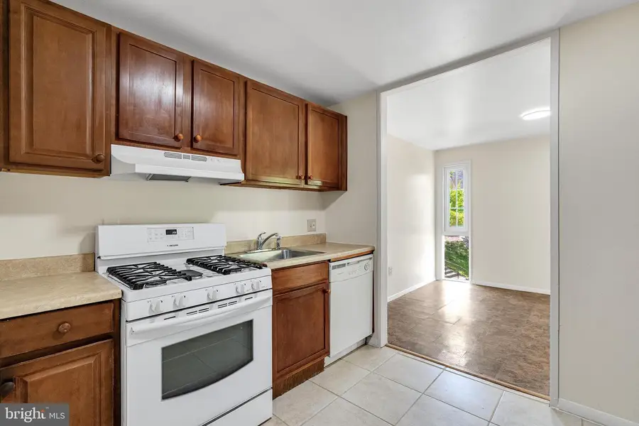 7208 Donnell Pl #b-2, District Heights, MD 20747 - #3