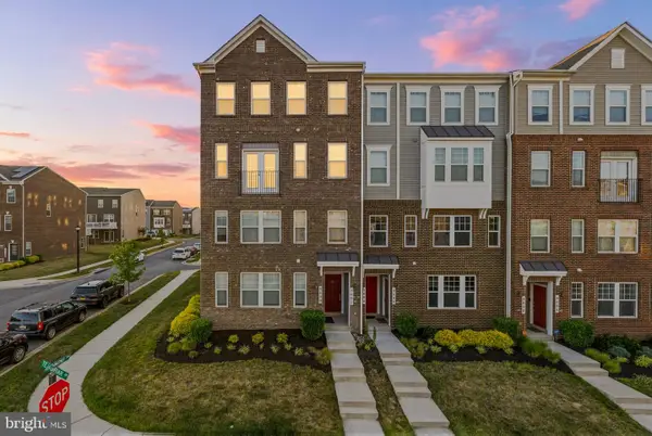 9602 Tealbriar Dr, UPPER MARLBORO, MD 20772