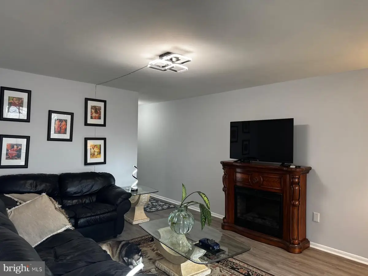 8437 Greenbelt Rd #8437-202, Greenbelt, MD 20770 - #1