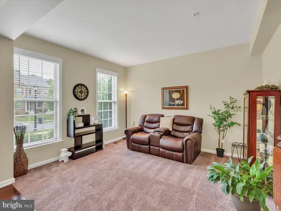 2805 Trotter Park Ln, Lanham, MD 20706 - #3