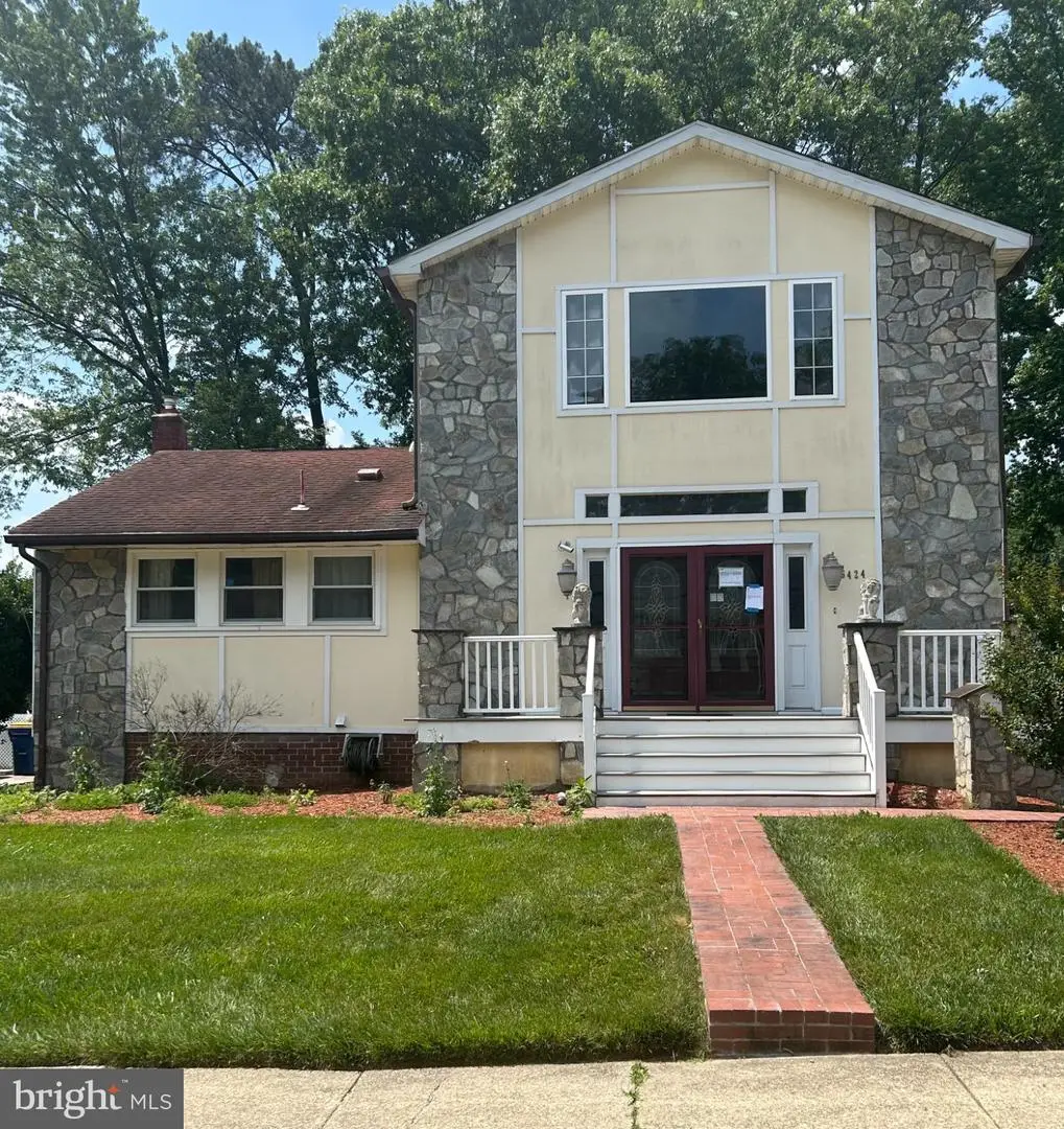 6424 Fairbanks St, Hyattsville, MD 20784 - #1