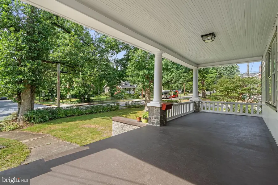 4300 Queensbury Rd, Hyattsville, MD 20781 - #3