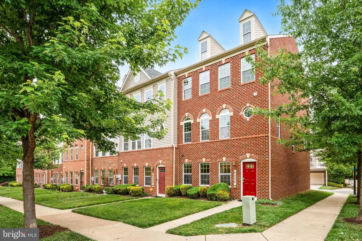 6232 Walbridge St, Capitol Heights, MD 20743 - #1
