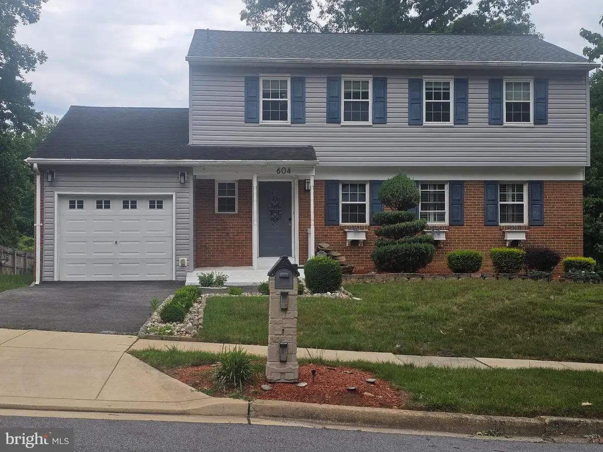 604 Bonnie Meadow Ln, Fort Washington, MD 20744 - #1