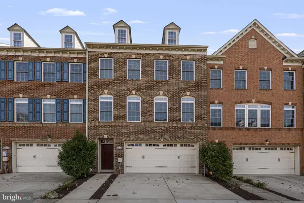 5313 Stream Bank Ln, GREENBELT, MD 20770
