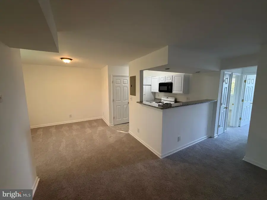 7516 Hawthorne St #5, Landover, MD 20785 - #2