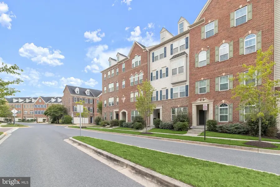 5219 Stream Bank Ln #308, Greenbelt, MD 20770 - #3