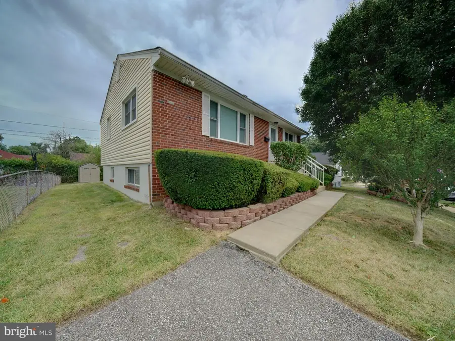 1120 Beall Pl, Laurel, MD 20707 - #2