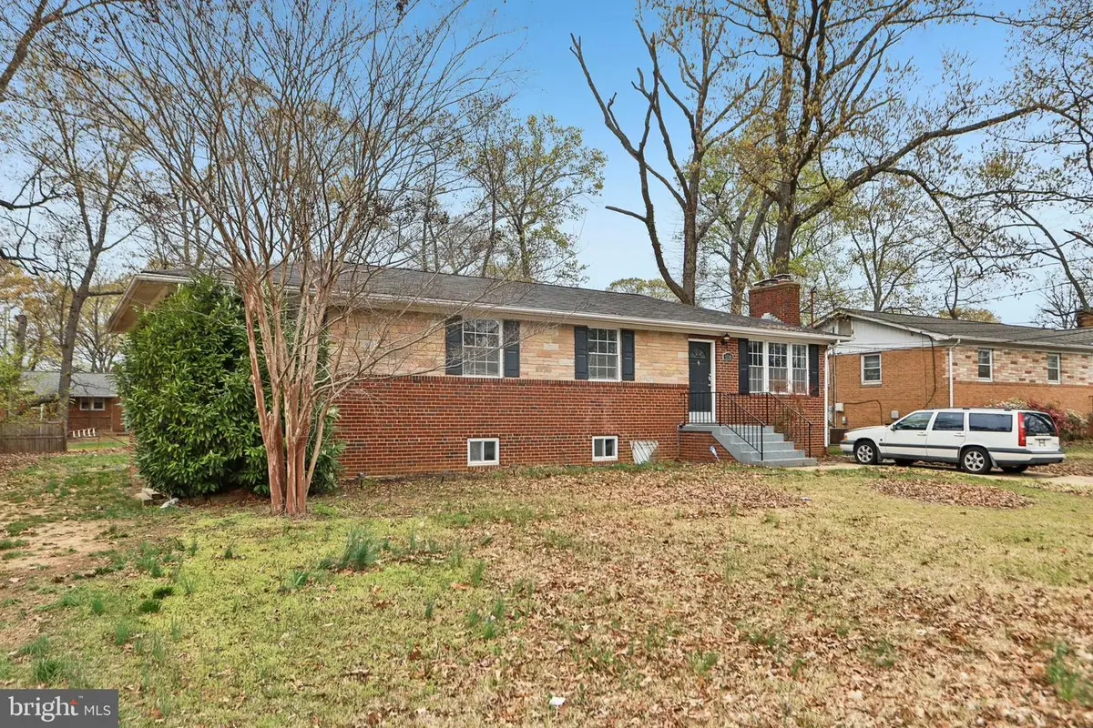 5608 Eastwood Ct, Clinton, MD 20735 - #1
