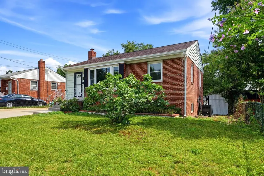 6618 Newport Rd, Hyattsville, MD 20784 - #3