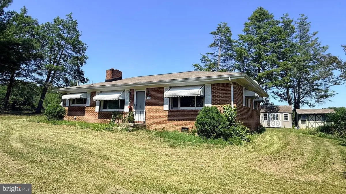 12606 Croom Rd, Upper Marlboro, MD 20772 - #1