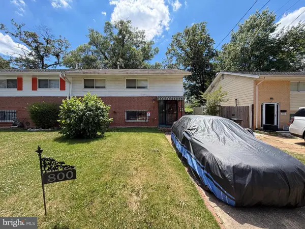 800 Booker Dr, CAPITOL HEIGHTS, MD 20743