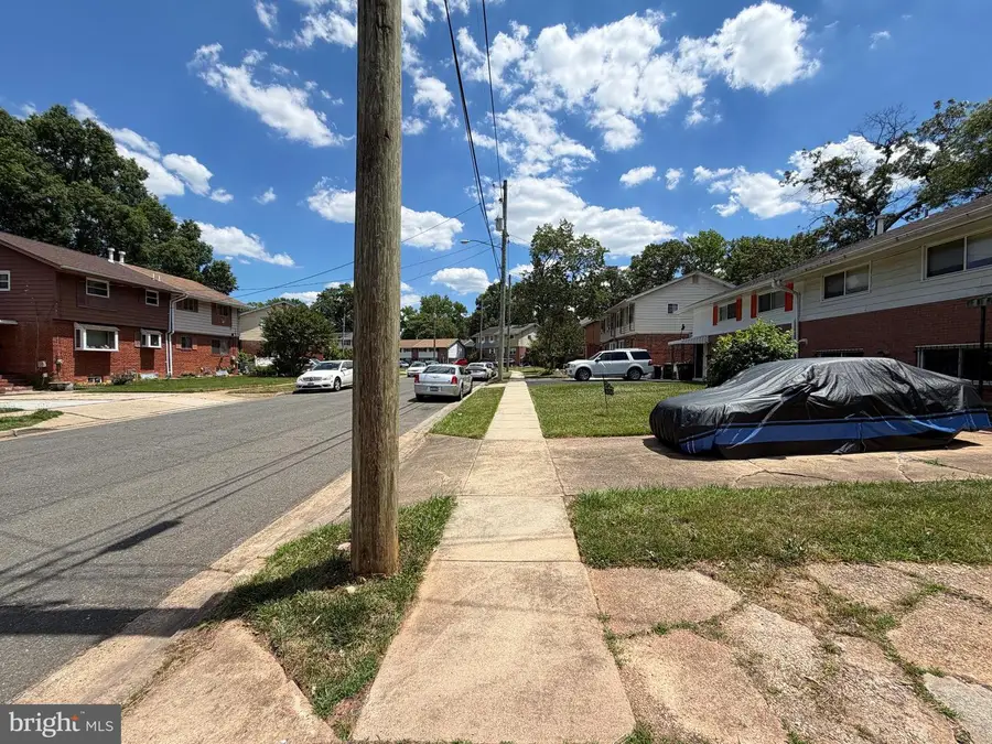 800 Booker Dr, Capitol Heights, MD 20743 - #3