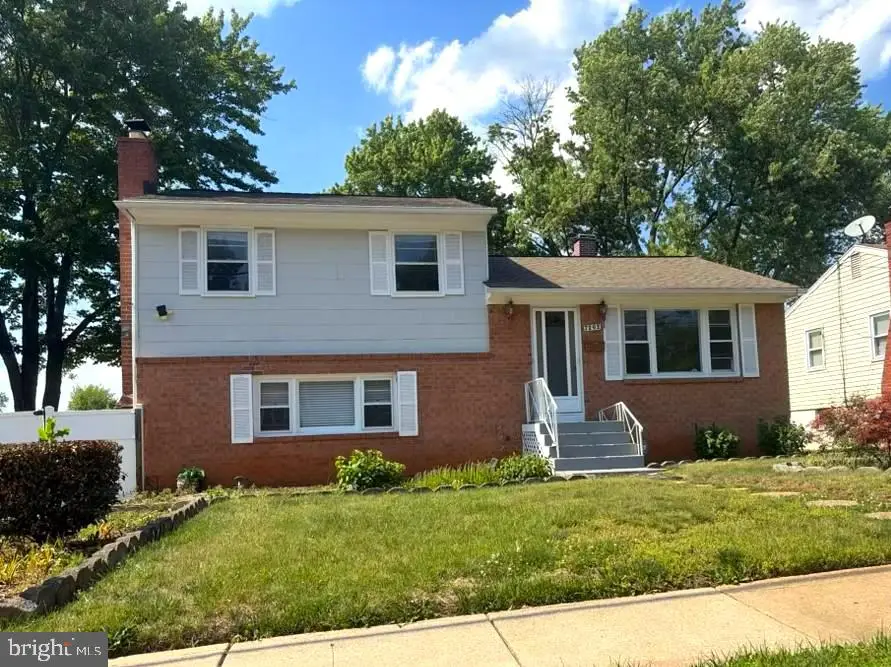 7202 Good Luck Rd, Lanham, MD 20706 - #1