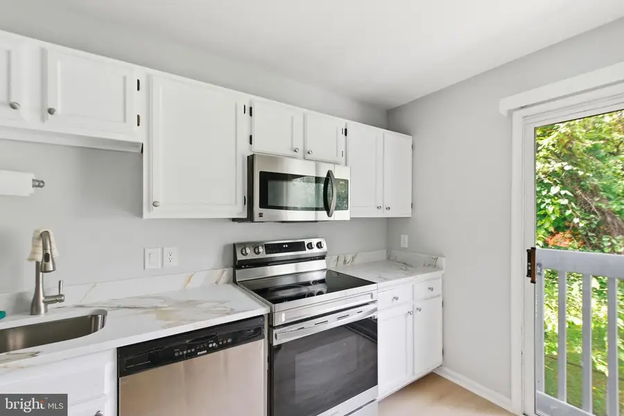 5121 S South Barnaby Rd, Temple Hills, MD 20748 - #3
