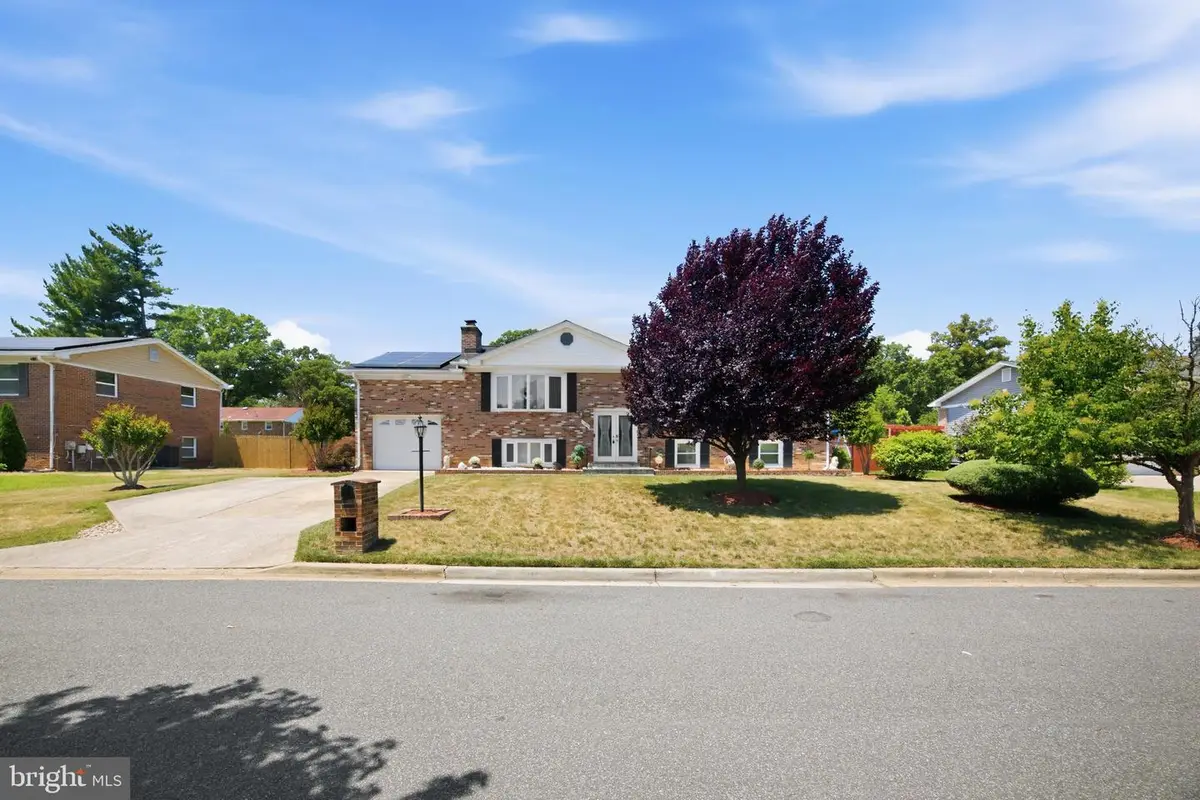 11905 Bizet Ct, Fort Washington, MD 20744 - #1