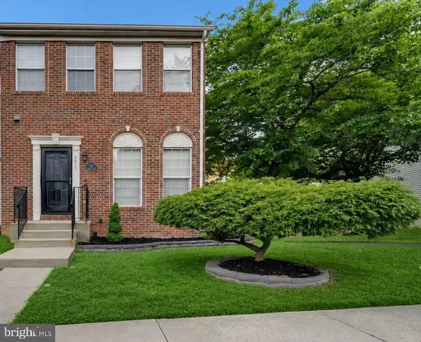 9817 Woodyard Cir, UPPER MARLBORO, MD 20772