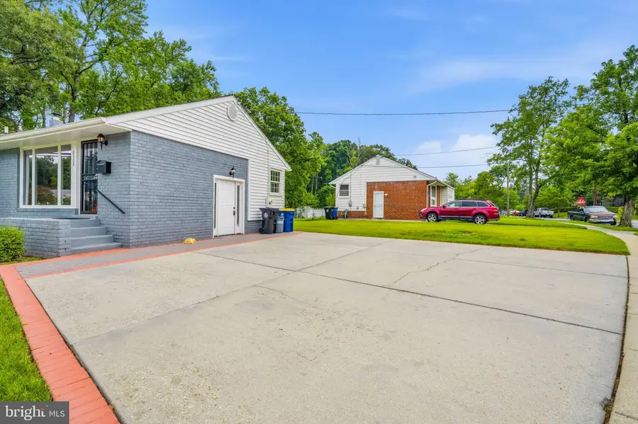 8300 Cathedral Ave, New Carrollton, MD 20784 - #3