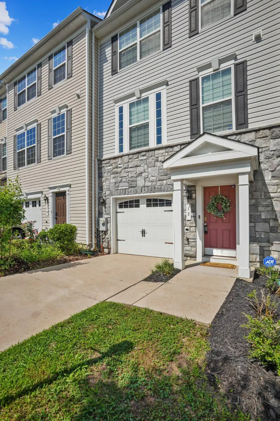12 Arenas Ct, Capitol Heights, MD 20743 - #2