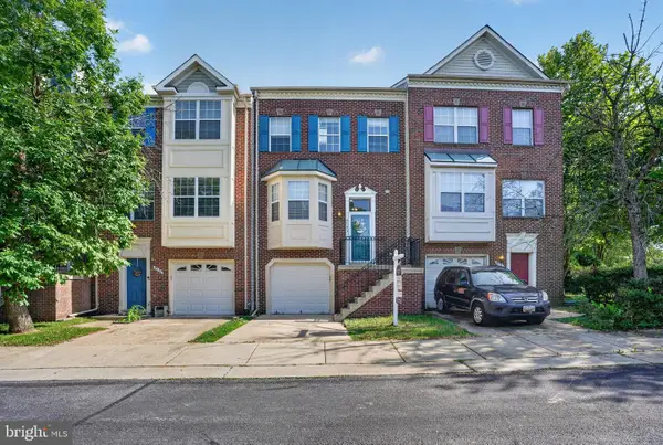 9703 Reiker Dr, UPPER MARLBORO, MD 20774