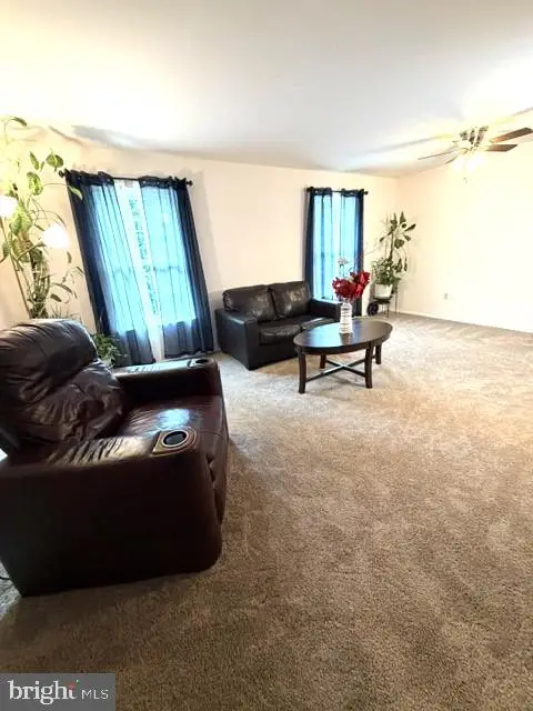 9037 Congress Pl, Landover, MD 20785 - #3