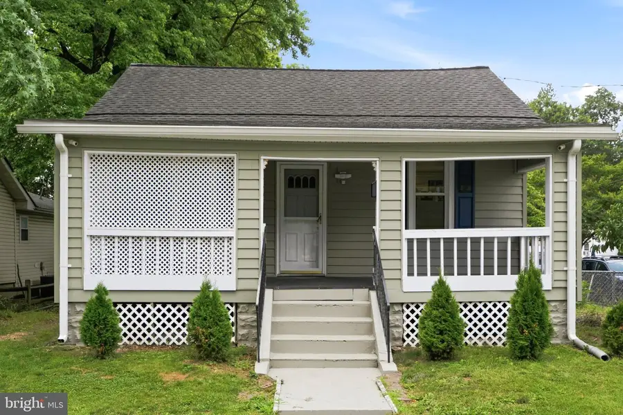 5113 Crittenden St, Hyattsville, MD 20781 - #2