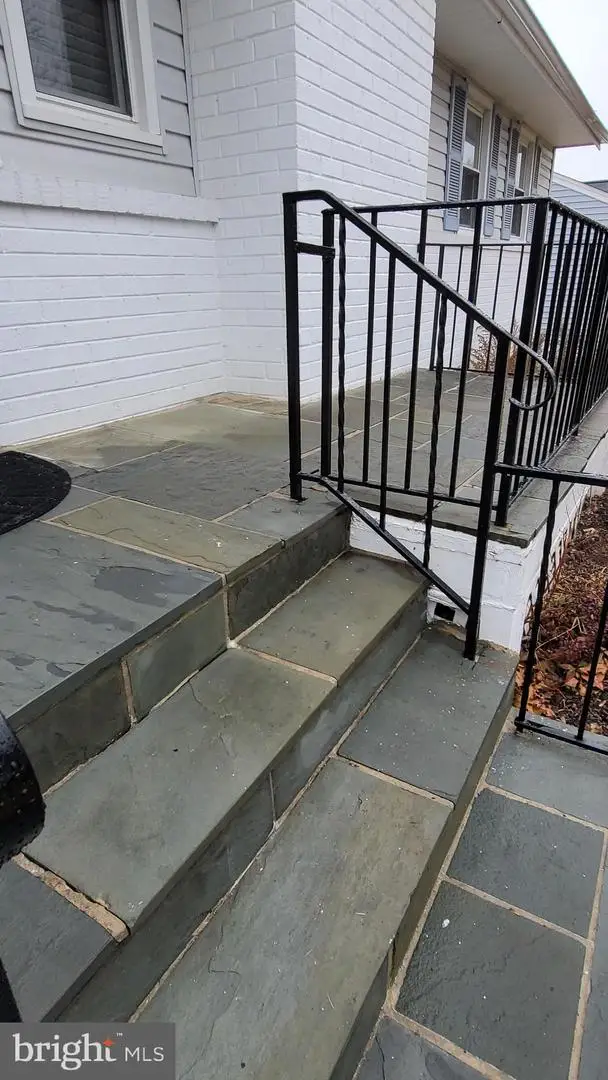 1412 Torrey Pl, Hyattsville, MD 20782 - #2