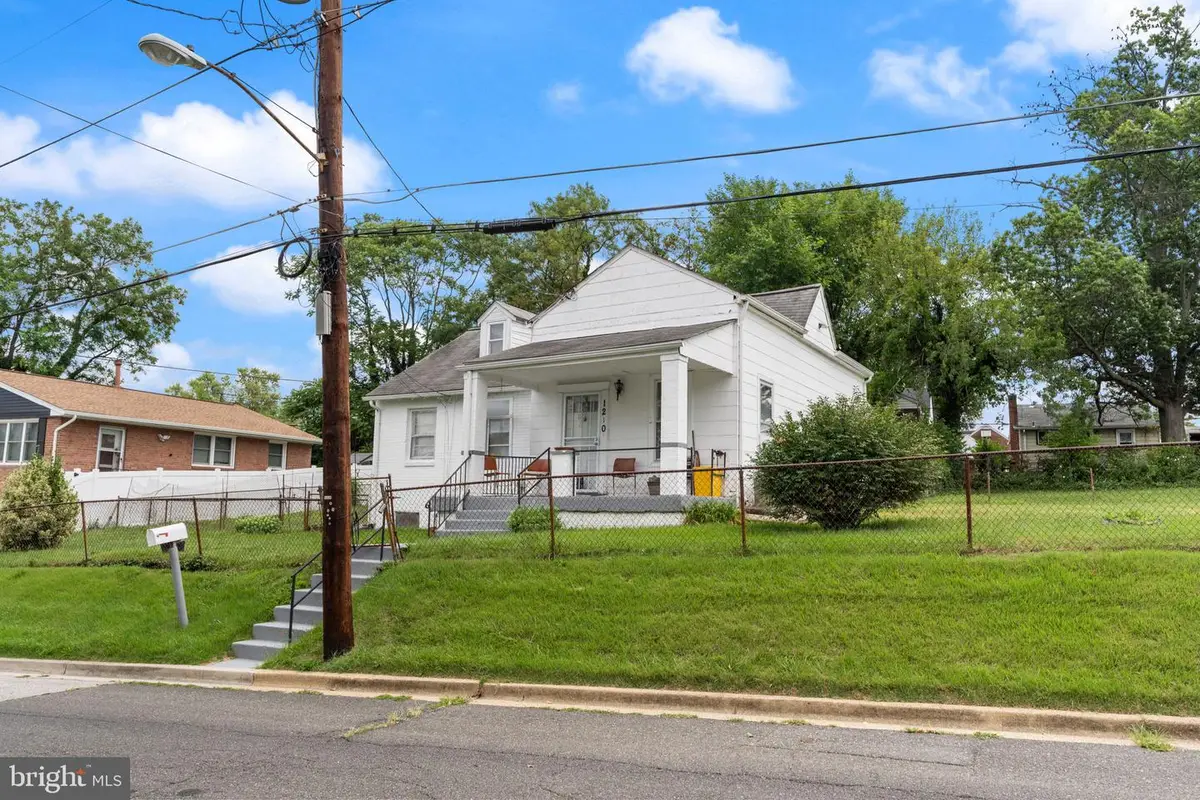 1210 Foyer Ave, Capitol Heights, MD 20743 - #1