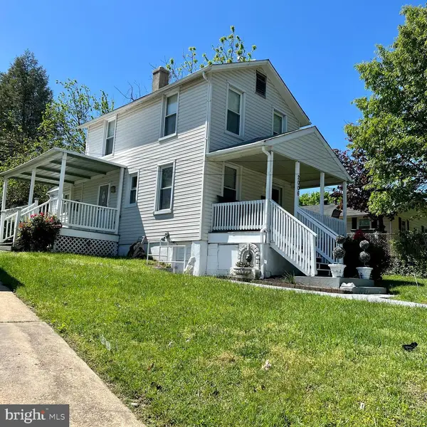 2006 Virginia Ave, HYATTSVILLE, MD 20785