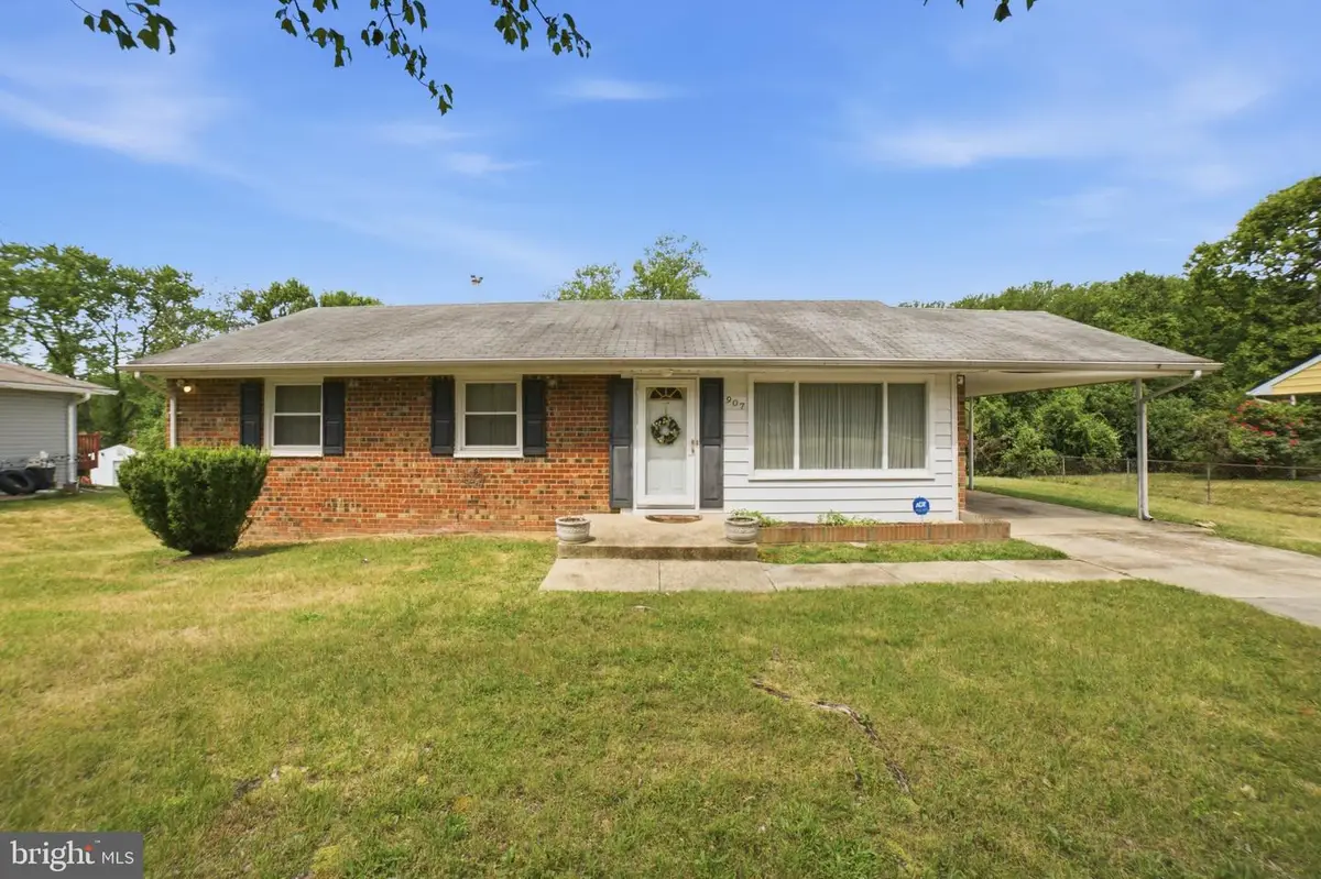 907 Logwood Rd, Capitol Heights, MD 20743 - #1