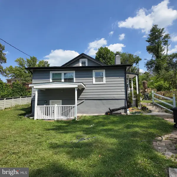 1104 Clovis Ave, CAPITOL HEIGHTS, MD 20743