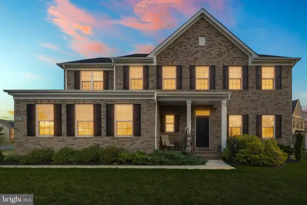 13511 Hebron Ln, UPPER MARLBORO, MD 20774