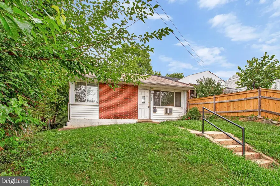7728 Oxman Rd, Landover, MD 20785 - #3