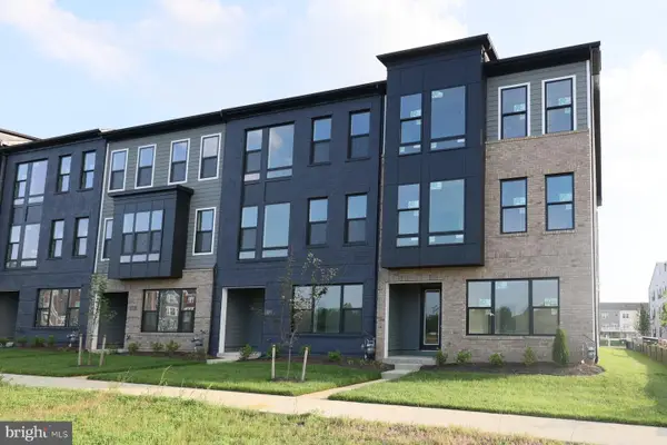111 Summit Point Blvd #20-j, BOWIE, MD 20716