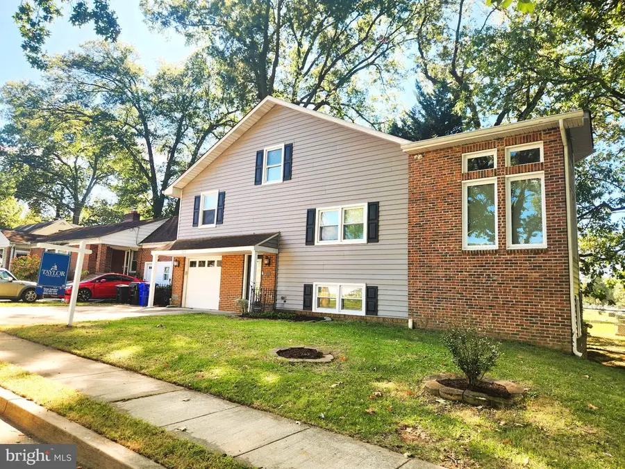 1210 Snowden Pl, Laurel, MD 20707 - #2