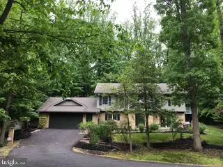 5412 Ridgecroft Dr, CAMP SPRINGS, MD 20746