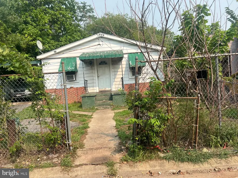 1204 Jansen Ave, Capitol Heights, MD 20743 - #2