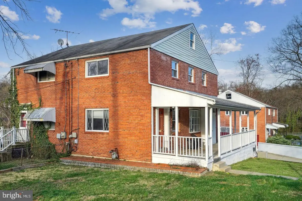6300 Longfellow St, Riverdale, MD 20737 - #1