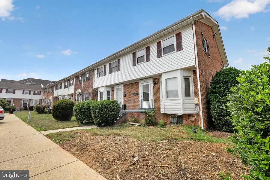 2931 Sunset Ln, Suitland, MD 20746 - #2