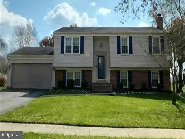 9512 Grandhaven Ave, Upper Marlboro, MD 20772 - #1