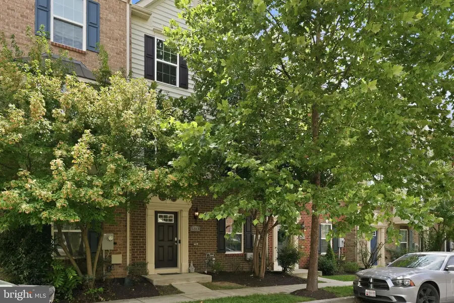 5313 Settling Pond Ln, Greenbelt, MD 20770 - #2