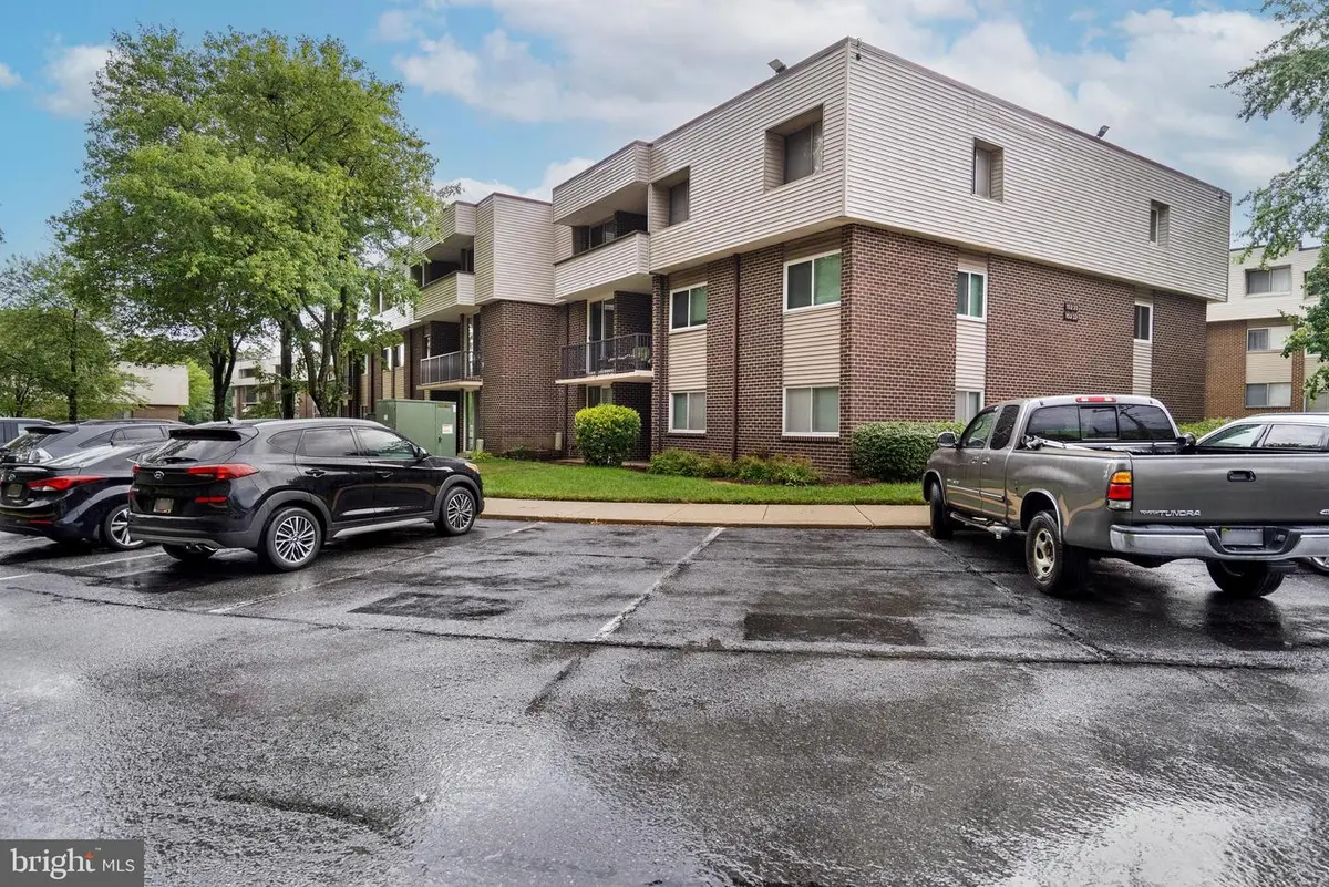 10230 Prince Pl #15-t5, Upper Marlboro, MD 20774 - #1