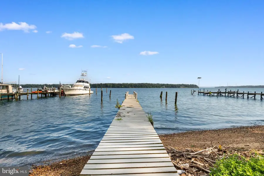 9913 Indian Queen Point Rd, Fort Washington, MD 20744 - #3