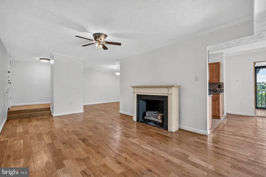 7716 Hanover Pkwy #304, Greenbelt, MD 20770 - #2