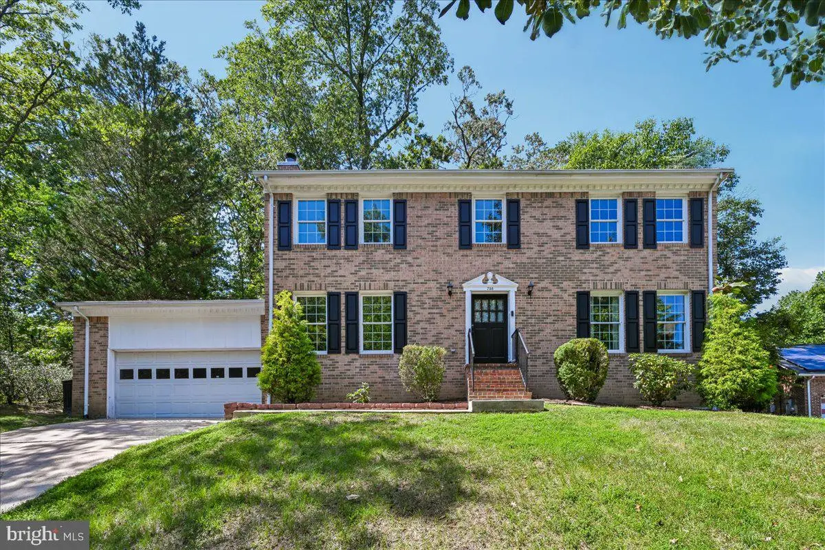 758 Gleneagles Dr, Fort Washington, MD 20744 - #1