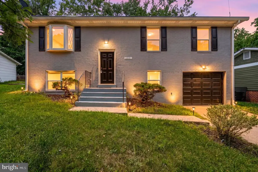 4801 Iverson Pl, Temple Hills, MD 20748 - #2