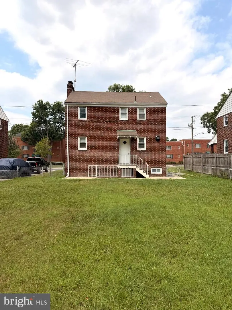 5613 Queens Chapel Rd, Hyattsville, MD 20782 - #2