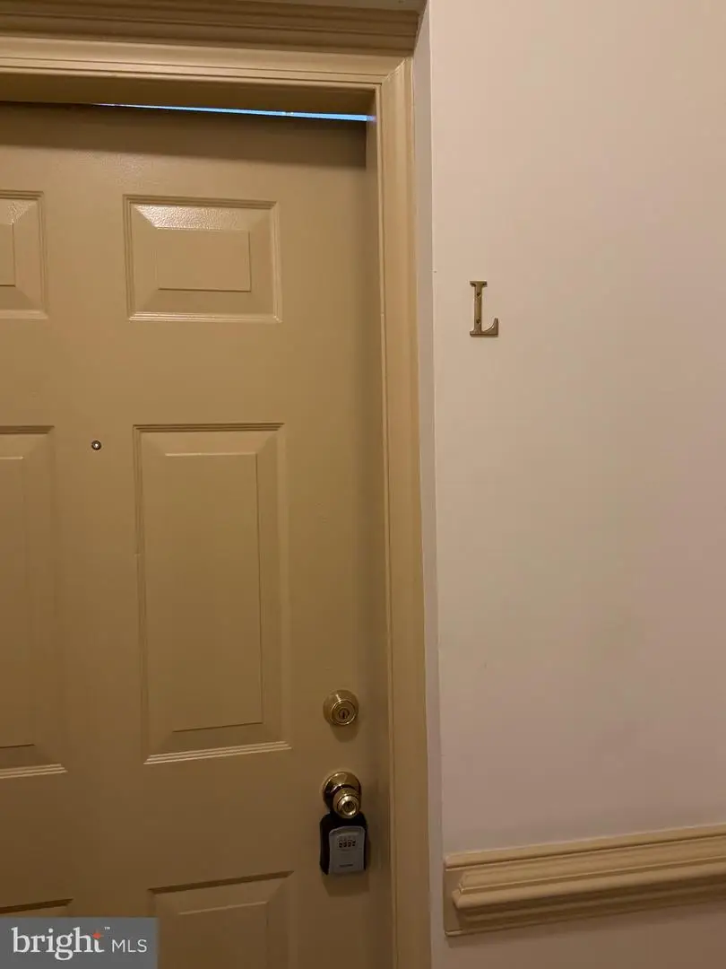 6214 Westchester Park Dr #402l, College Park, MD 20740 - #3