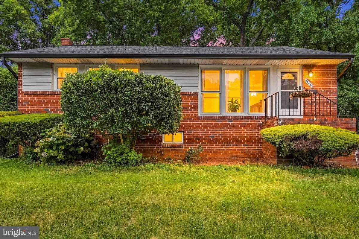 8408 Carrollton Pkwy, Hyattsville, MD 20784 - #1
